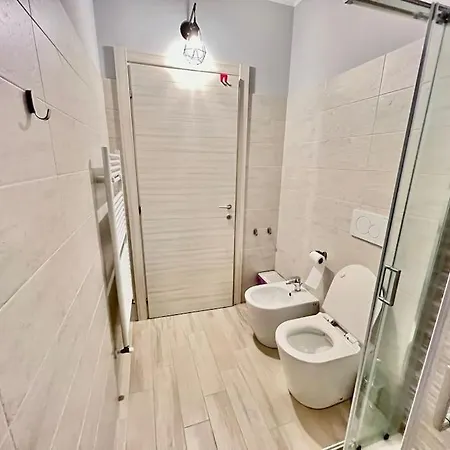 Metro-apartment: Fabolous Flat Moncalieri